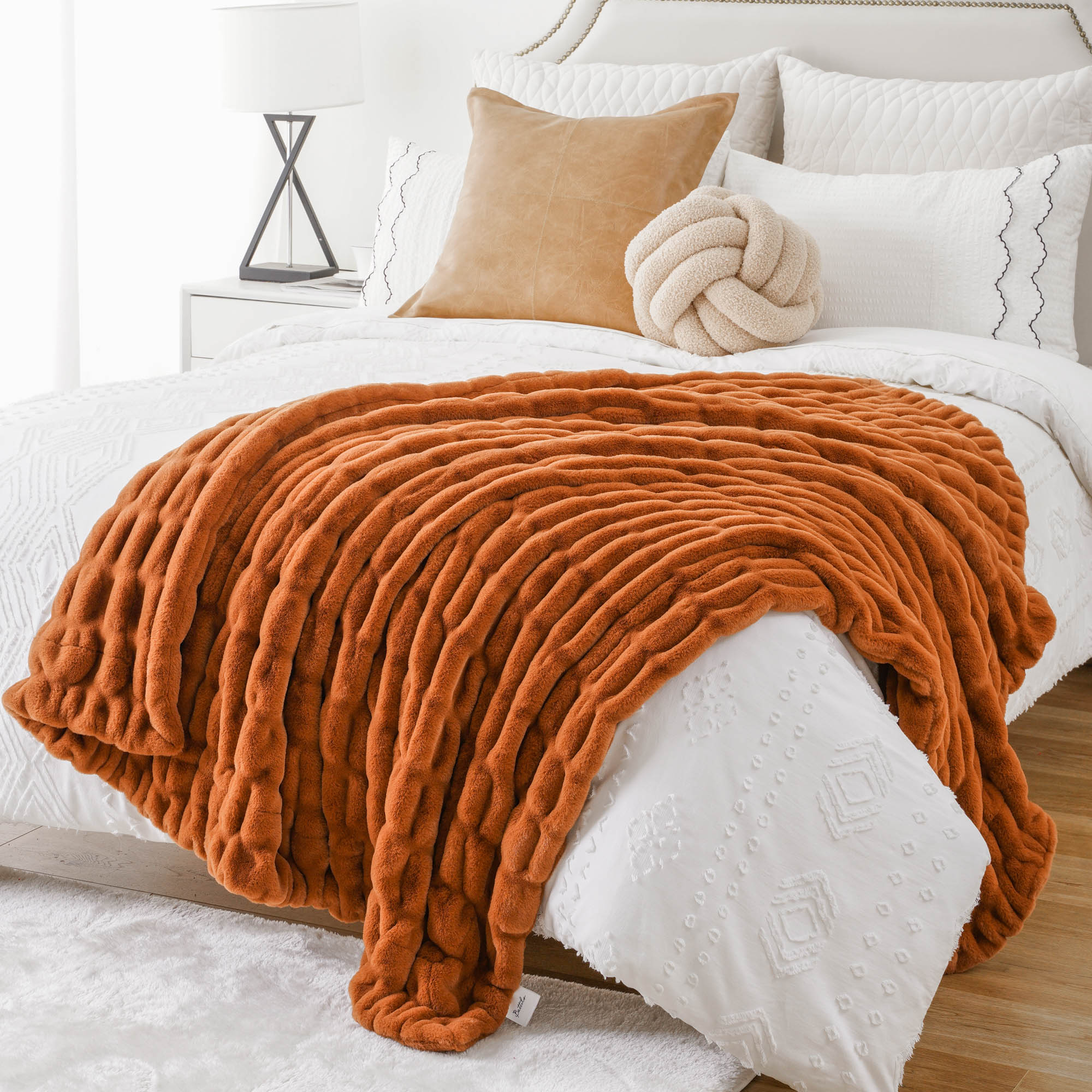 How to Fix Matted Faux Fur Blanket the Right Way?