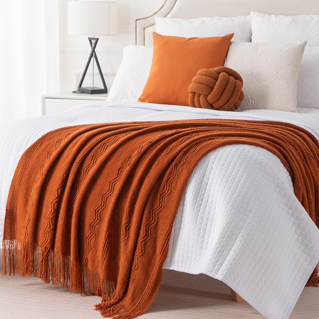 Wavy Pattern Fringe Throw