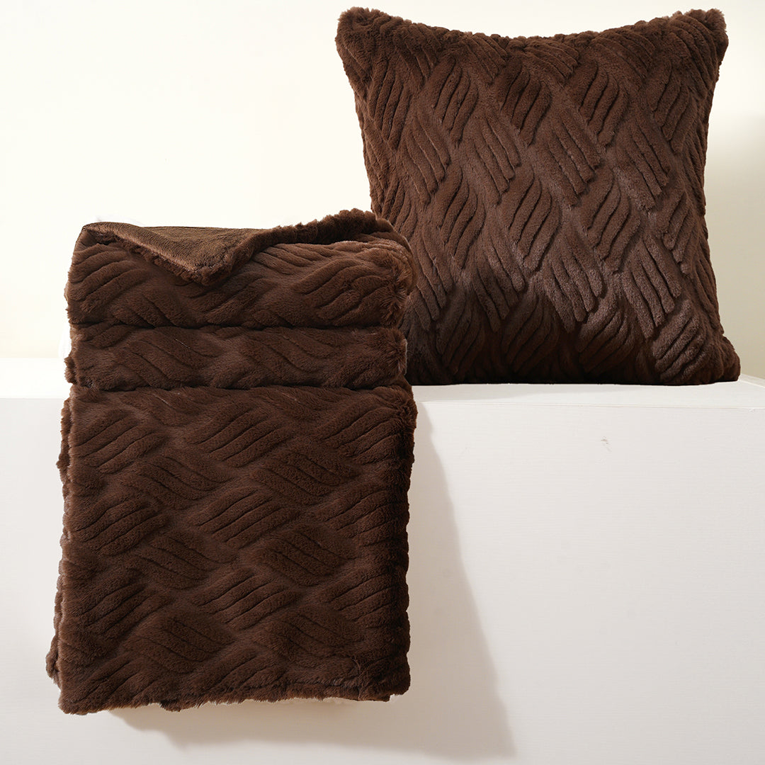 Faux Fur Blanket and Pillow Set