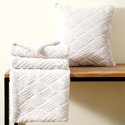 Faux Fur Blanket and Pillow Set