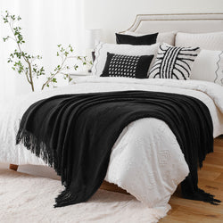 Wavy Pattern Fringe Throw