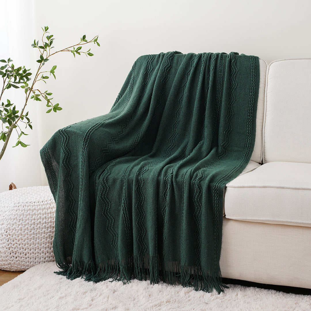 Wavy Pattern Fringe Throw