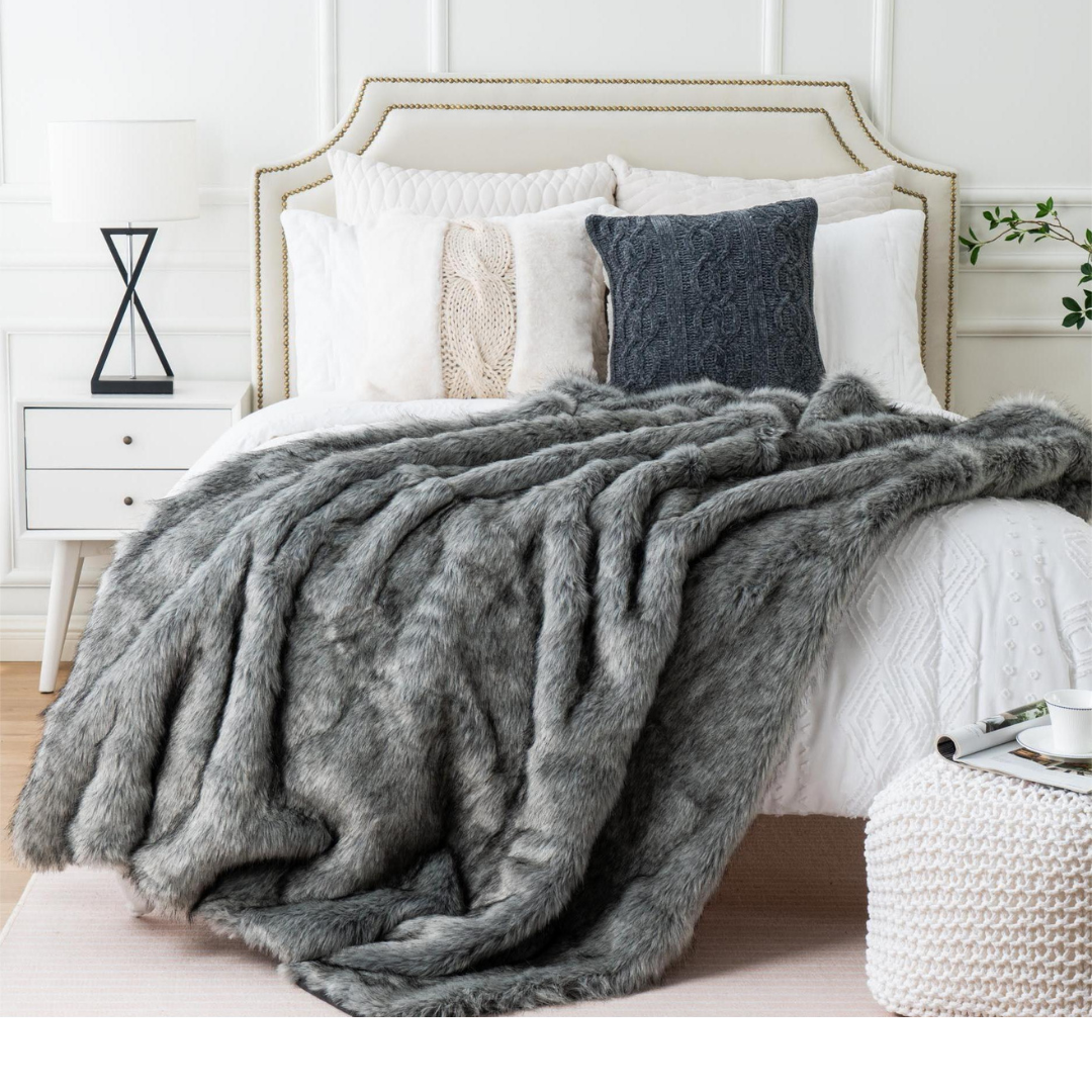 Faux Fur Blanket – BATTILO HOME