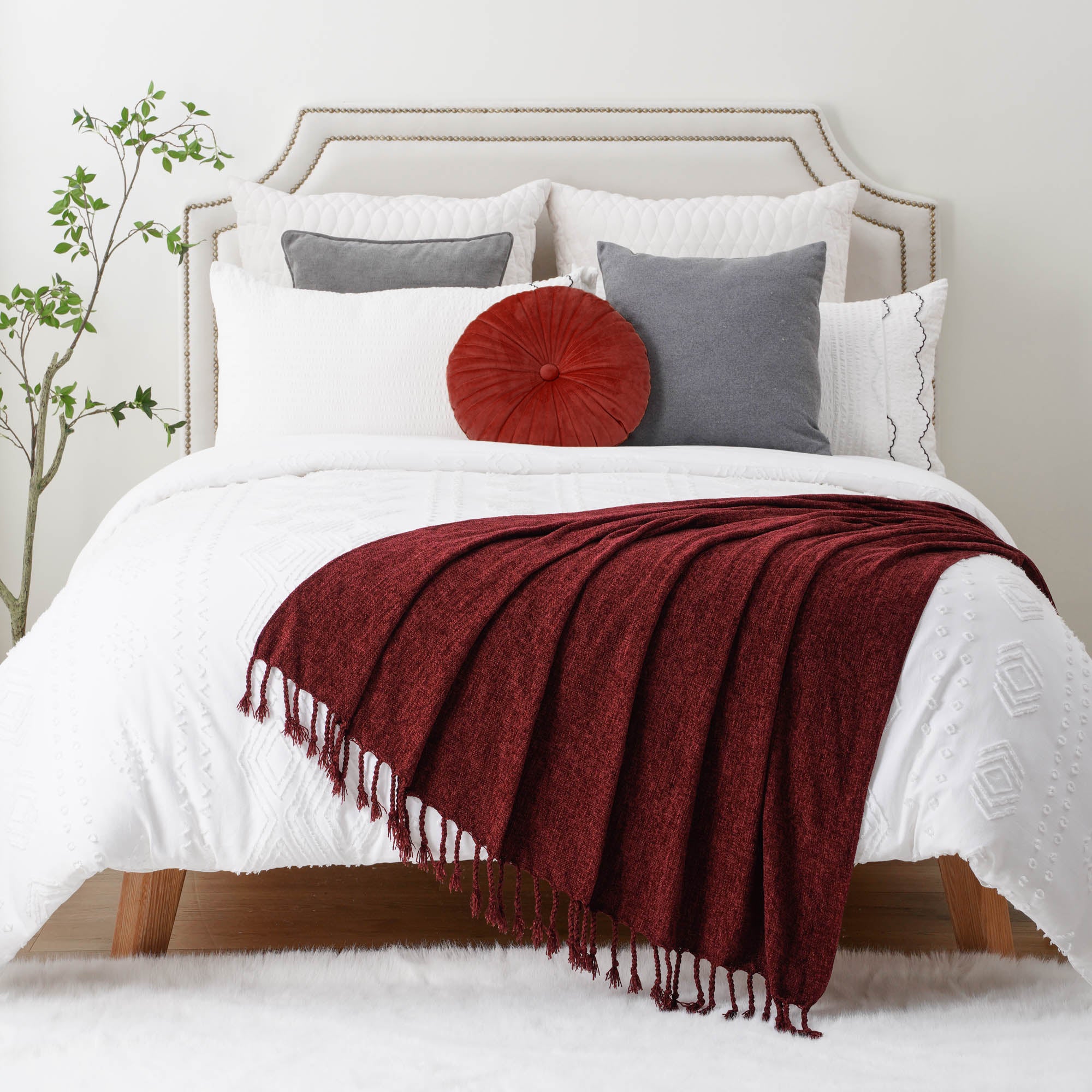 Decorative Fringe Velvety Throw