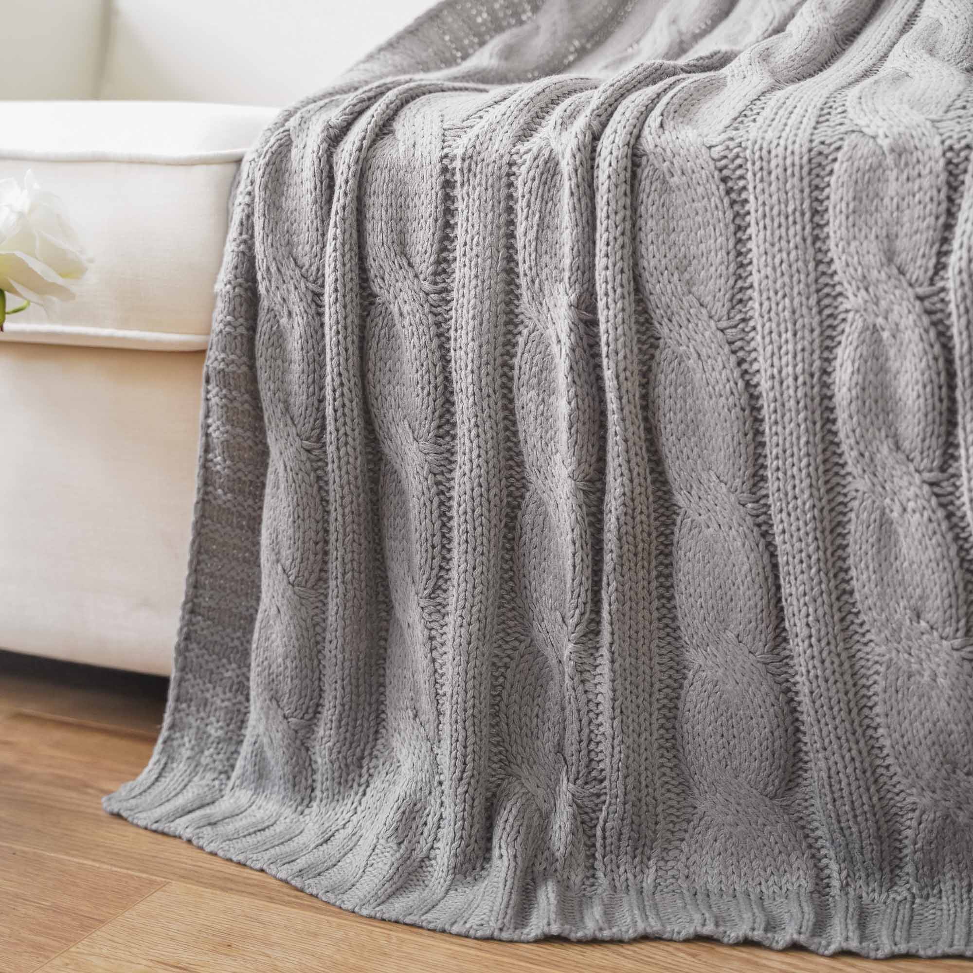 Cable Knit Throw Blanket