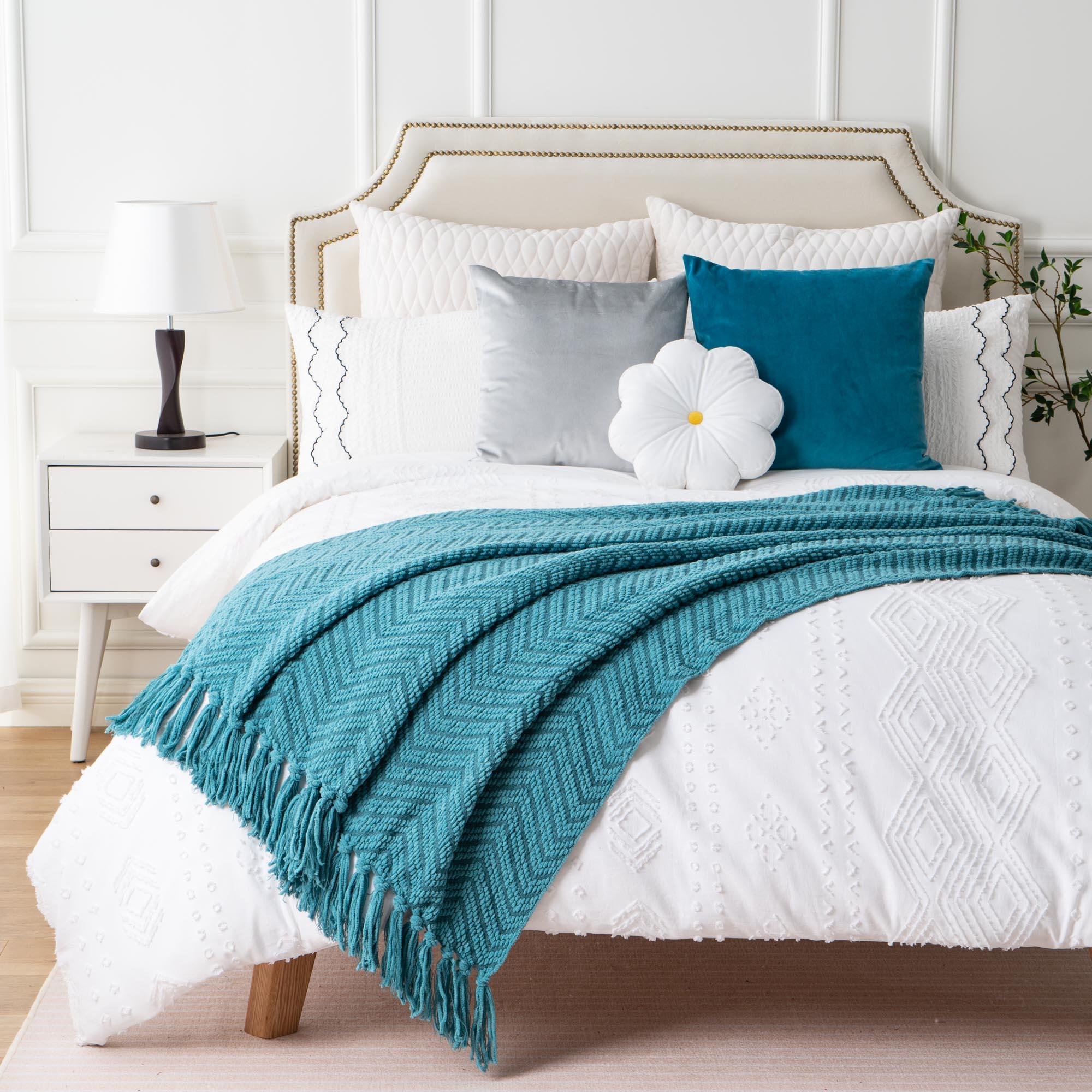 White discount chenille throw