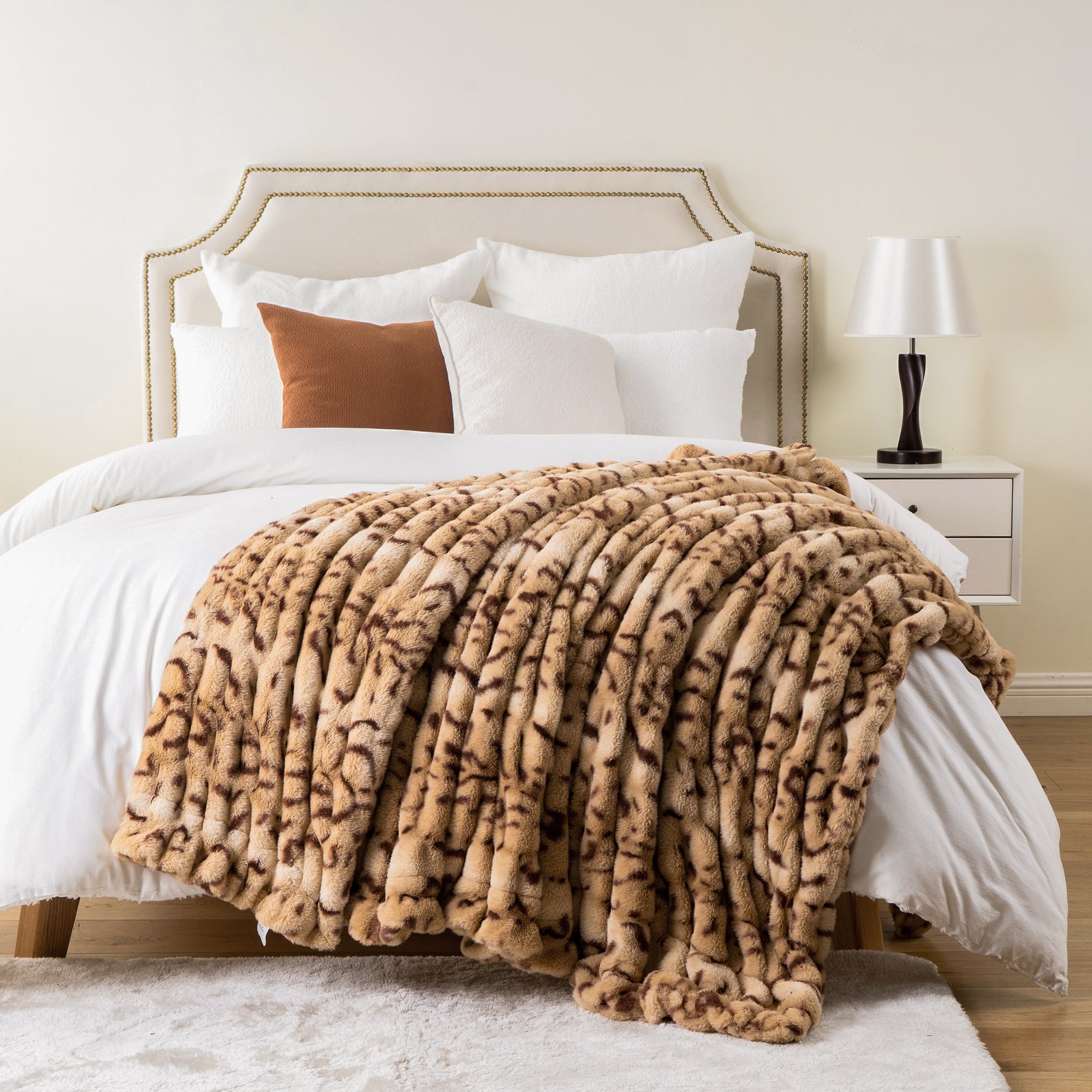 Lynx Faux Fur Blanket