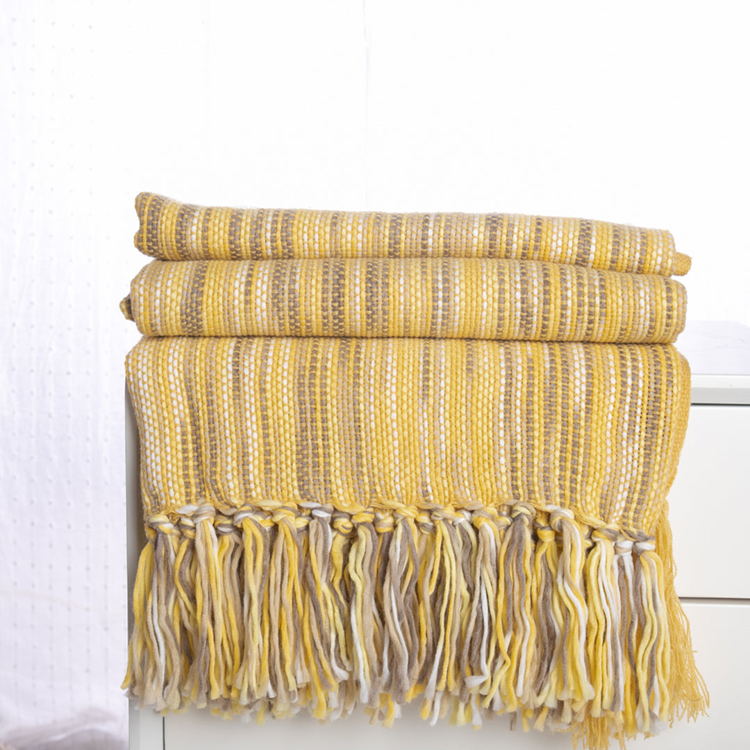 Illuminating Tassel Throw